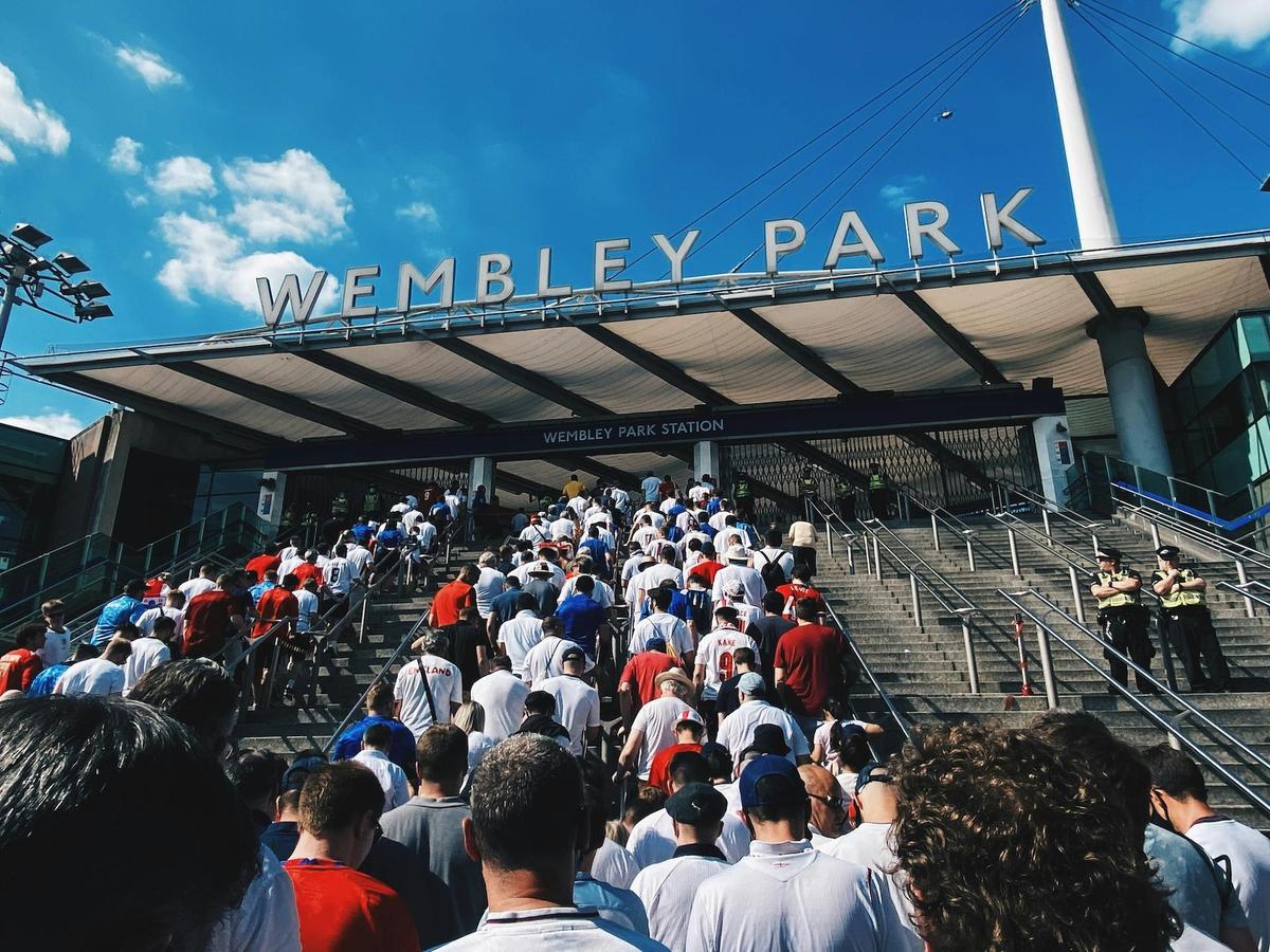 people queuing for wembley park