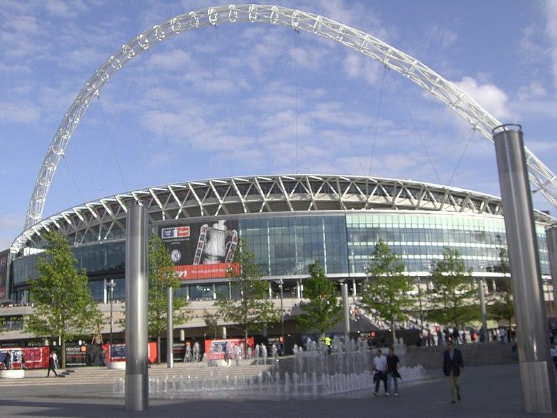 Coach and Minibus Hire to Wembley